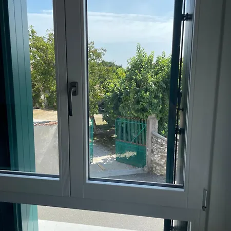 Couette-café La Marjolaine Di Ale E Madda